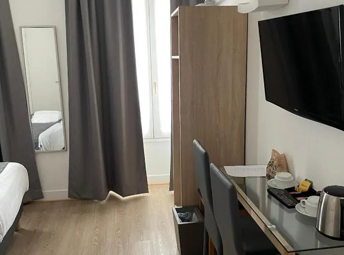 Отель De Bordeaux