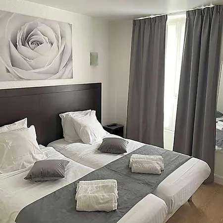 Hotel De Bordeaux 2*