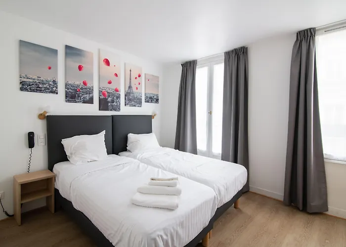 Hotel De Bordeaux 2*