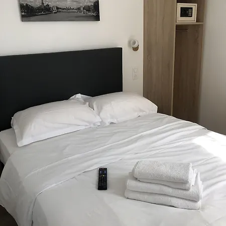 De Bordeaux باريس