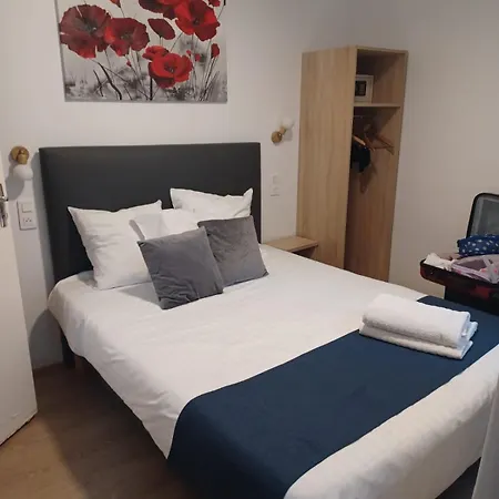 فندق De Bordeaux 2*