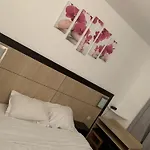 De Bordeaux Szálloda 2*